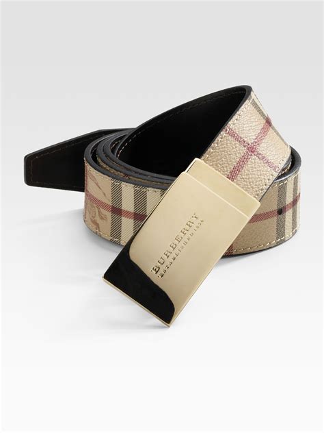 schultercollar burberry|Burberry signatures for men.